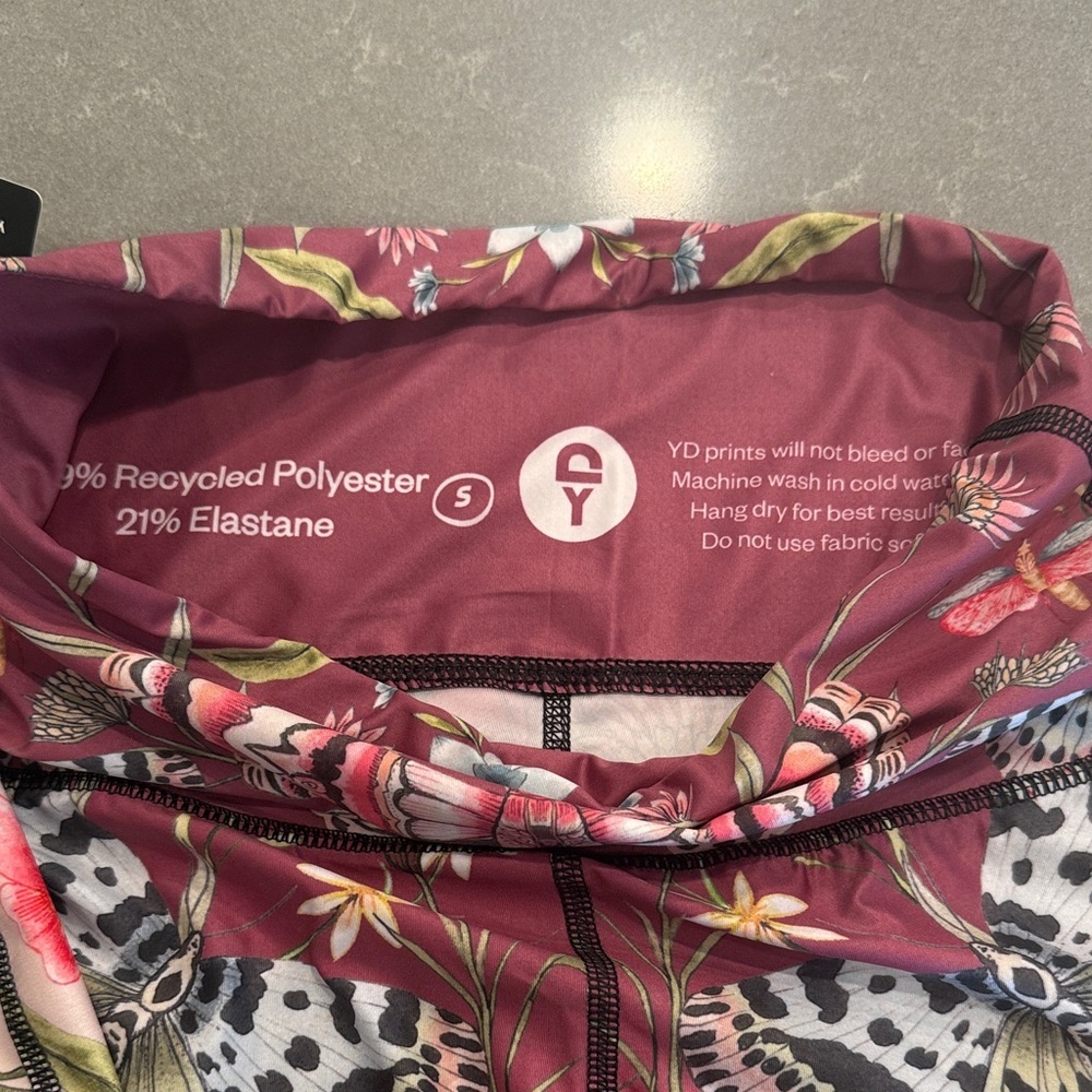 Vibrant Nature-Inspired Women's Leggings - Picture 2 of 6
